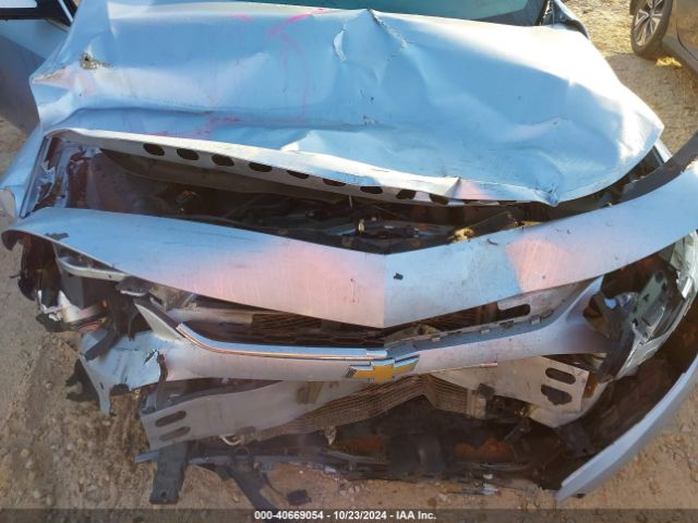 1G1ZD5STXJF103272 Chevrolet MALIBU LT