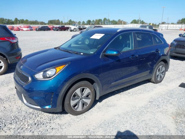 KNDCB3LCXJ5125218 KIA NIRO LX