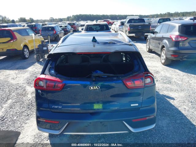KNDCB3LCXJ5125218 KIA NIRO LX