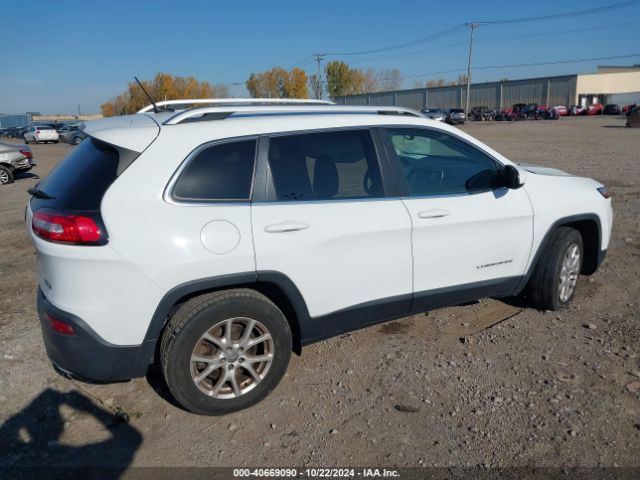1C4PJMCSXFW665848 Jeep Cherokee Latitude