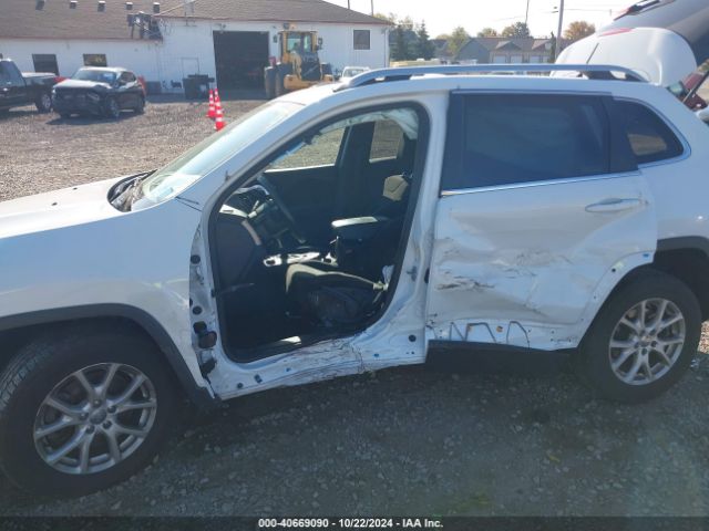 1C4PJMCSXFW665848 Jeep Cherokee Latitude