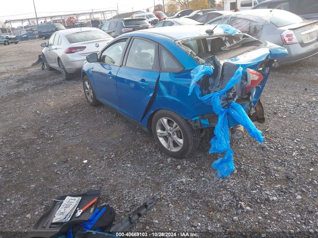 Ford FOCUS SE 2014 1FADP3F21EL221285 Image 3