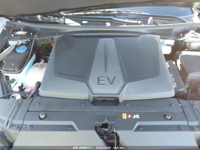 KIA Ev6 Wind 2024 KNDC34LA9R5619552 Image 10