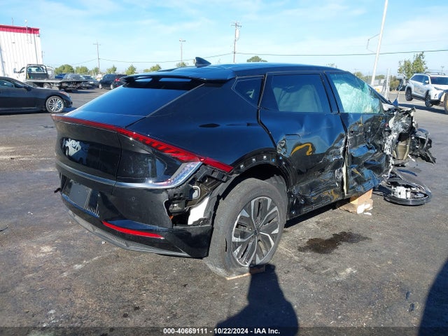 KIA Ev6 Wind 2024 KNDC34LA9R5619552 Image 4