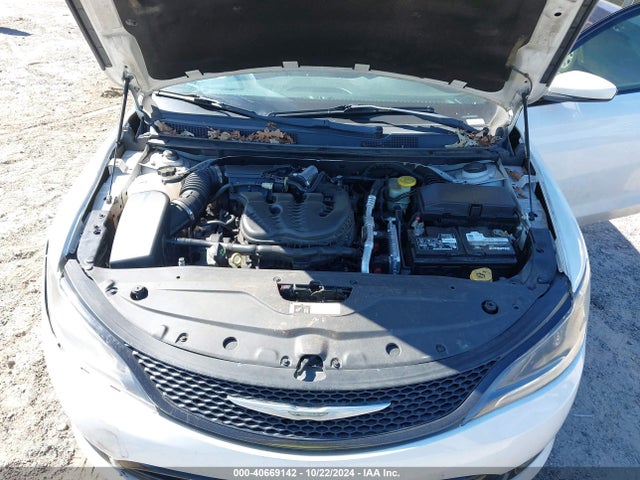 Chrysler 200 S 2015 1C3CCCBG8FN514985 Image 10