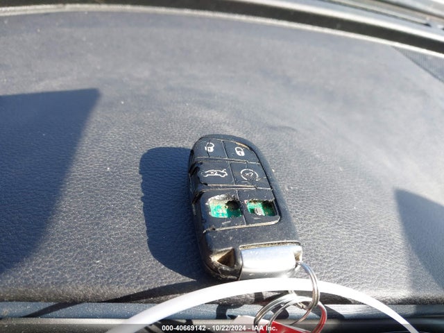 Chrysler 200 S 2015 1C3CCCBG8FN514985 Image 11