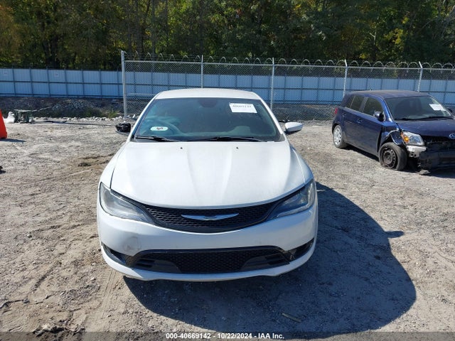 Chrysler 200 S 2015 1C3CCCBG8FN514985 Image 12
