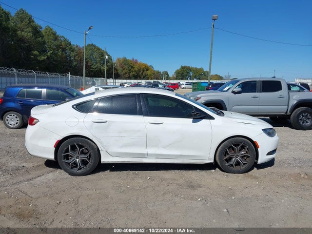 Chrysler 200 S 2015 1C3CCCBG8FN514985 Image 13