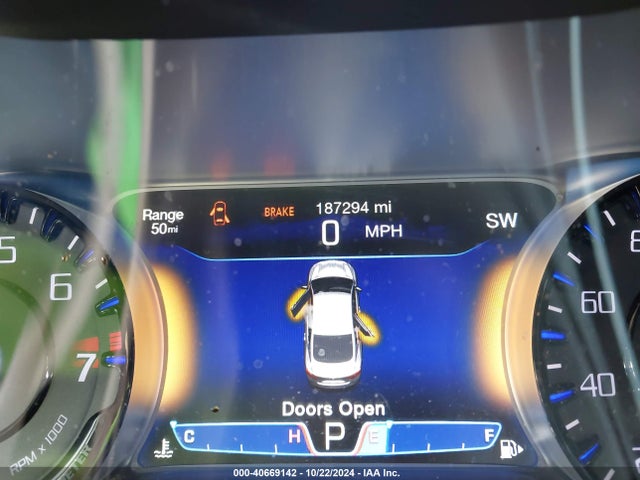 Chrysler 200 S 2015 1C3CCCBG8FN514985 Image 15