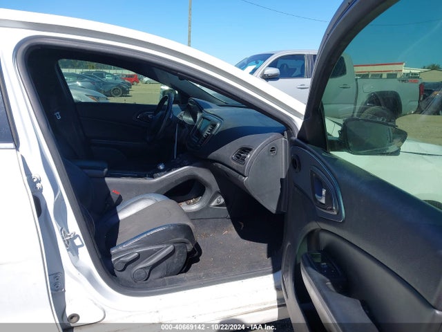 Chrysler 200 S 2015 1C3CCCBG8FN514985 Image 5