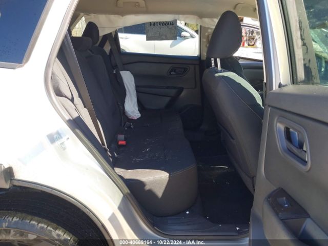 5N1BT3AA1RC704837 Nissan Rogue S Fwd