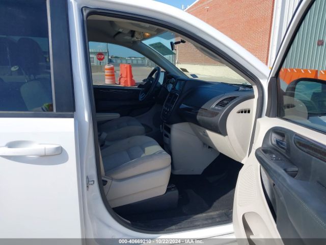 2C4RDGBG4JR276638 Dodge Grand Caravan Se