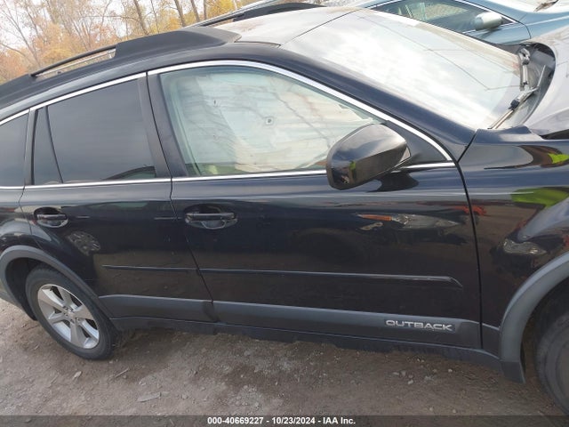 Subaru Outback 2.5i Limited 2014 4S4BRBLC0E3232678 Image 13