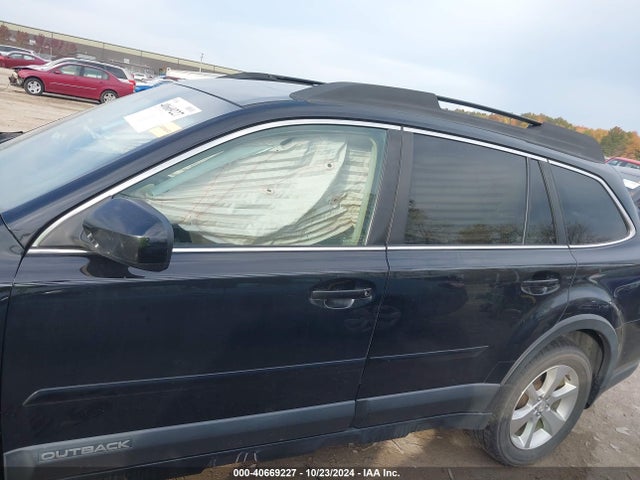 Subaru Outback 2.5i Limited 2014 4S4BRBLC0E3232678 Image 14