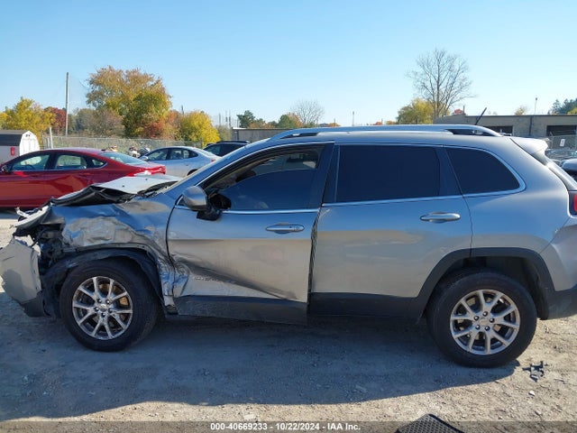 Jeep Cherokee Latitude 2015 1C4PJMCS9FW504861 Image 14