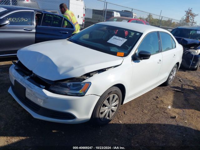 3VW2K7AJ6EM426988 Volkswagen Jetta 2.0l S