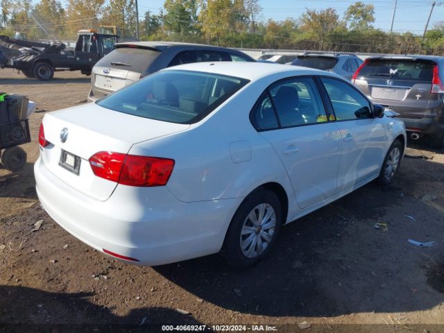 3VW2K7AJ6EM426988 Volkswagen Jetta 2.0l S