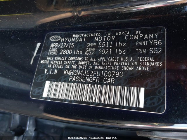 Hyundai Genesis 3.8 2015 KMHGN4JE2FU100793 Image 9