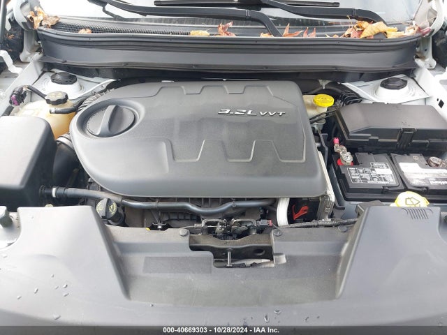 Jeep Cherokee Latitude 2014 1C4PJMCS3EW142170 Image 10