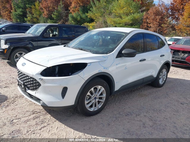 Ford ESCAPE S 2020 1FMCU0F60LUC02021 Image 2