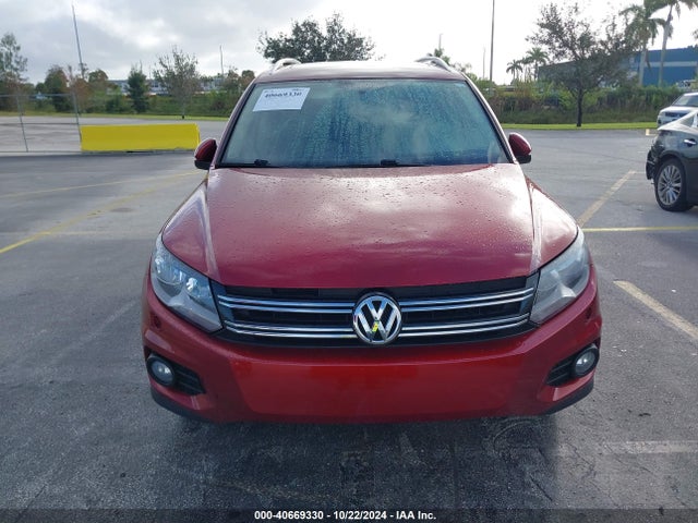 WVGAV3AX4EW078655 Volkswagen Tiguan Sel