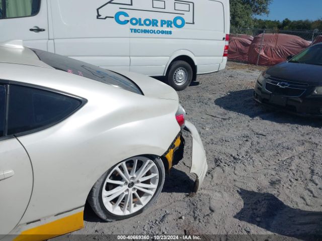 JF1ZNAA10F9706126 Scion Fr-s Release Series