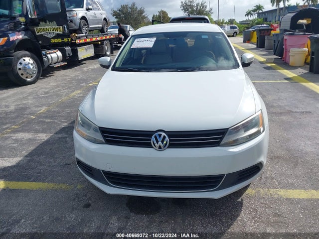 3VWLL7AJ2EM266867 Volkswagen Jetta 2.0l Tdi