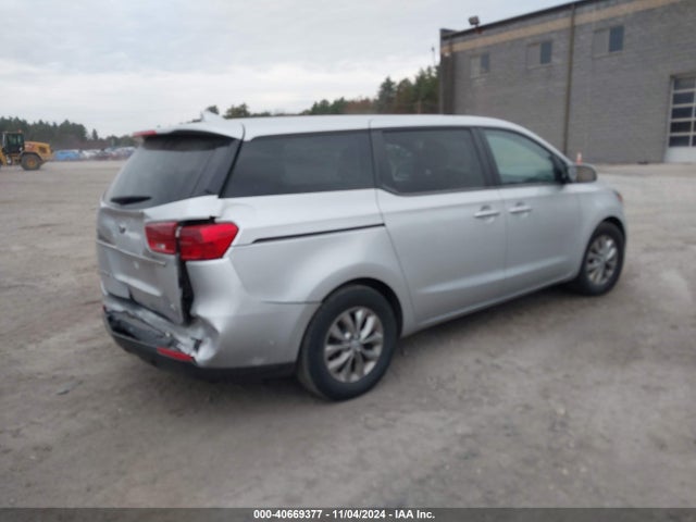 KIA SEDONA LX 2019 KNDMB5C17K6564810 Image 4