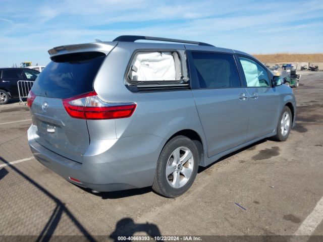 5TDKZ3DC8KS016144 Toyota Sienna Le 8 Passenger