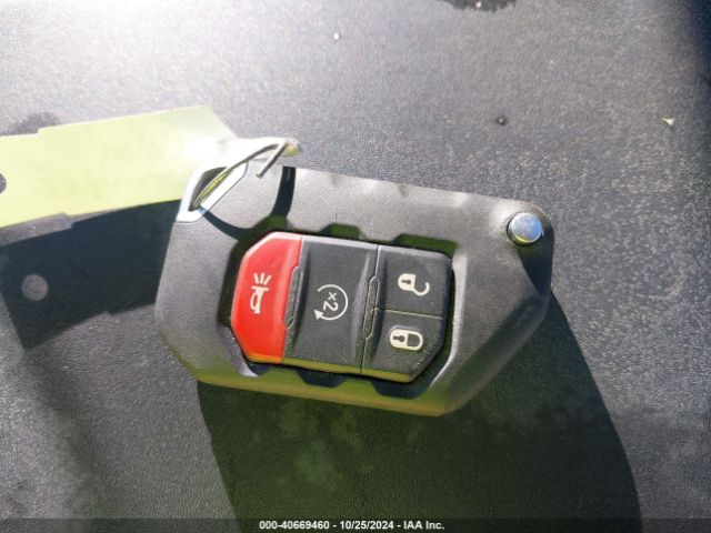 1C4HJXCG5JW161881 Jeep Wrangler Rubicon 4x4
