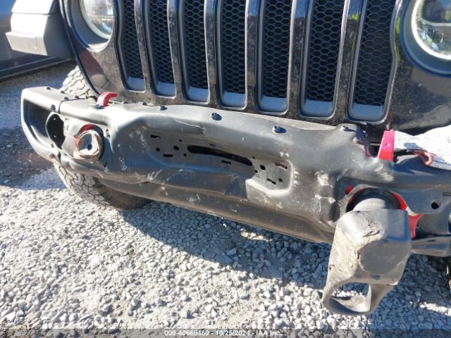 1C4HJXCG5JW161881 Jeep Wrangler Rubicon 4x4