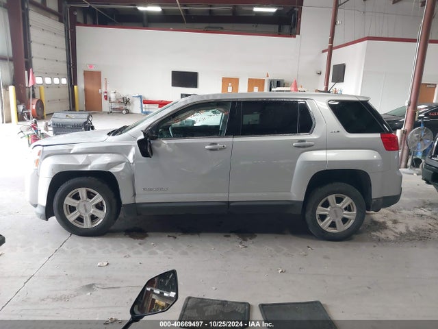 2GKFLVEK7F6420318 GMC Terrain Sle-1