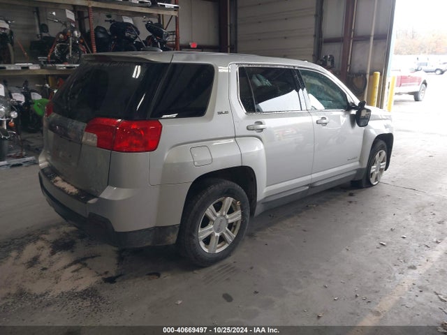 2GKFLVEK7F6420318 GMC Terrain Sle-1
