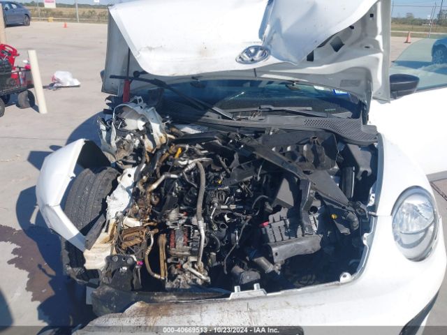 3VWFD7AT7JM709486 Volkswagen Beetle 2.0t Coast/2.0t S