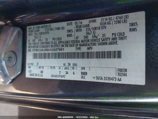 Ford Escape Titanium 2017 1FMCU0J96HUA57981 Image 9
