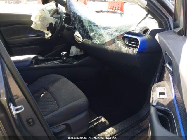 NMTKHMBX5MR121160 Toyota C-HR XLE