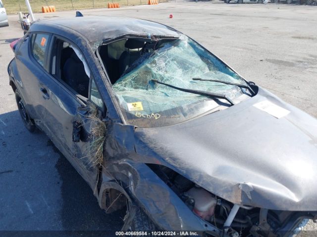 NMTKHMBX5MR121160 Toyota C-HR XLE