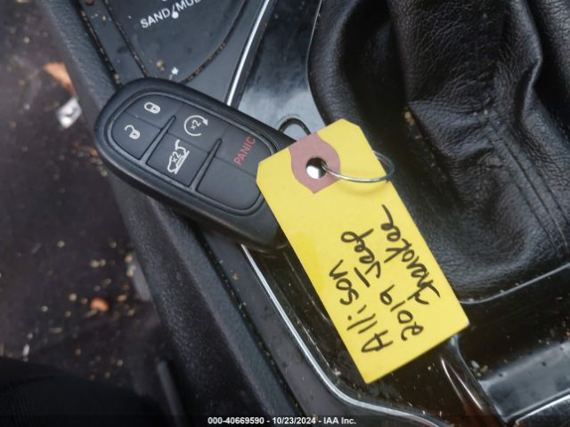1C4PJMDX3KD107548 Jeep Cherokee Limited 4x4