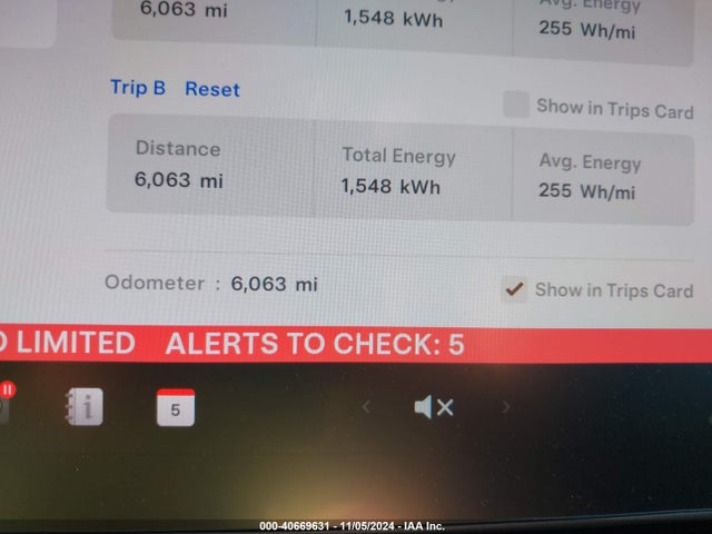 2024 TESLA MODEL Y 7SAYGDEEXRA250886 Photo 6
