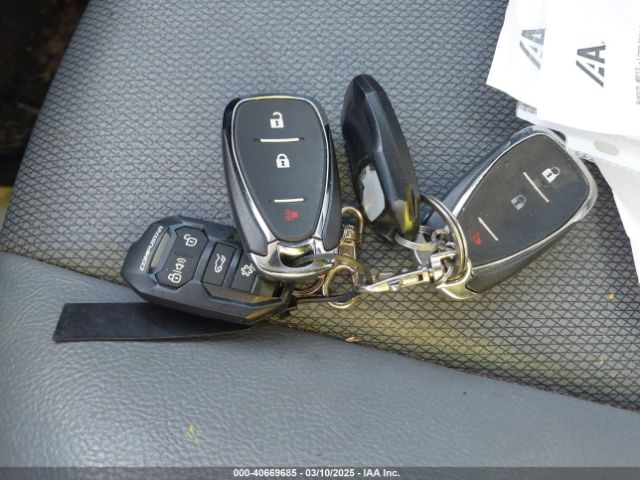 2GNAXHEV6K6266336 Chevrolet EQUINOX LS