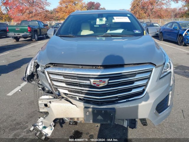 1GYKNARS7HZ323175 Cadillac Xt5 Standard