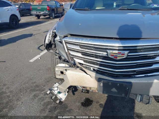 1GYKNARS7HZ323175 Cadillac Xt5 Standard