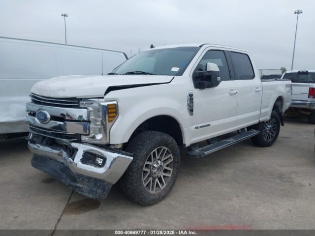 1FT7W2BT6KEG39859 Ford F-250 Lariat