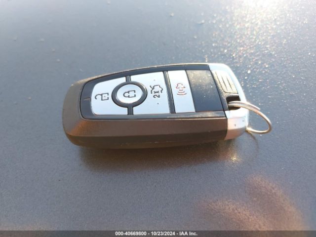 3FA6P0LUXHR357577 Ford Fusion Hybrid Se