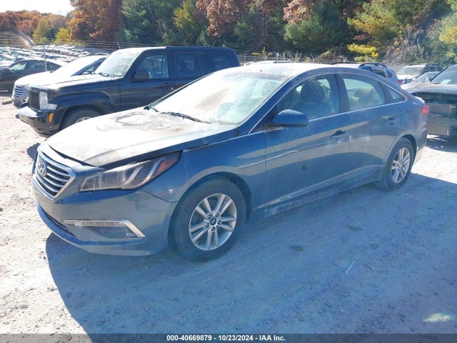 Hyundai SONATA SE 2015 5NPE24AF7FH054773 Image 2