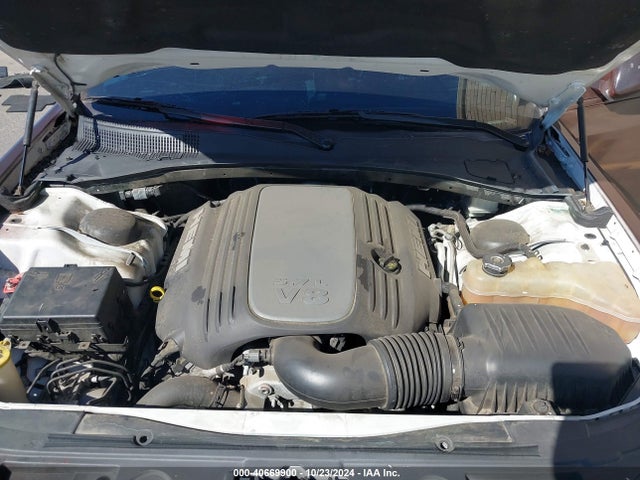 Chrysler 300c Platinum 2016 2C3CCAPTXGH135121 Image 10