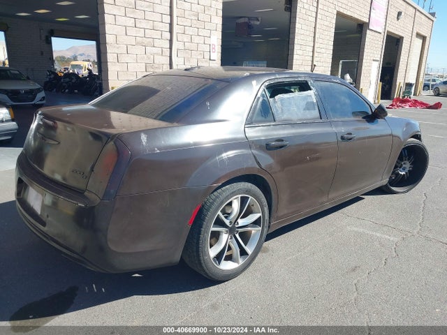 Chrysler 300c Platinum 2016 2C3CCAPTXGH135121 Image 4