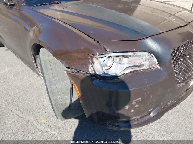 Chrysler 300c Platinum 2016 2C3CCAPTXGH135121 Image 6