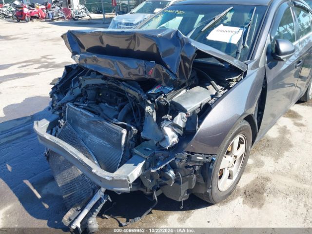1G1PC5SB6F7159695 Chevrolet Cruze 1lt Auto