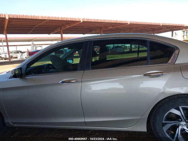 Honda ACCORD LX 2016 1HGCR2F33GA194027 Image 15